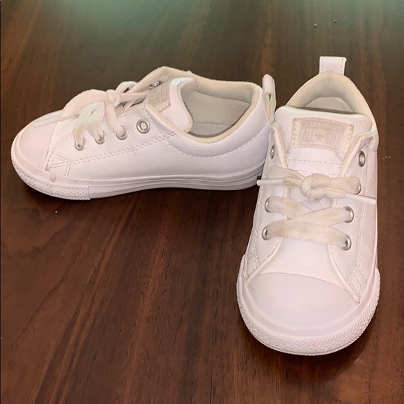 TODDLER CONVERSE ALL STAR - Picture 2 of 4